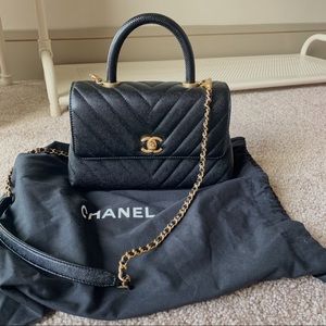 Sold!Chanel Coco Top Handle Chevron Caviar Mini
